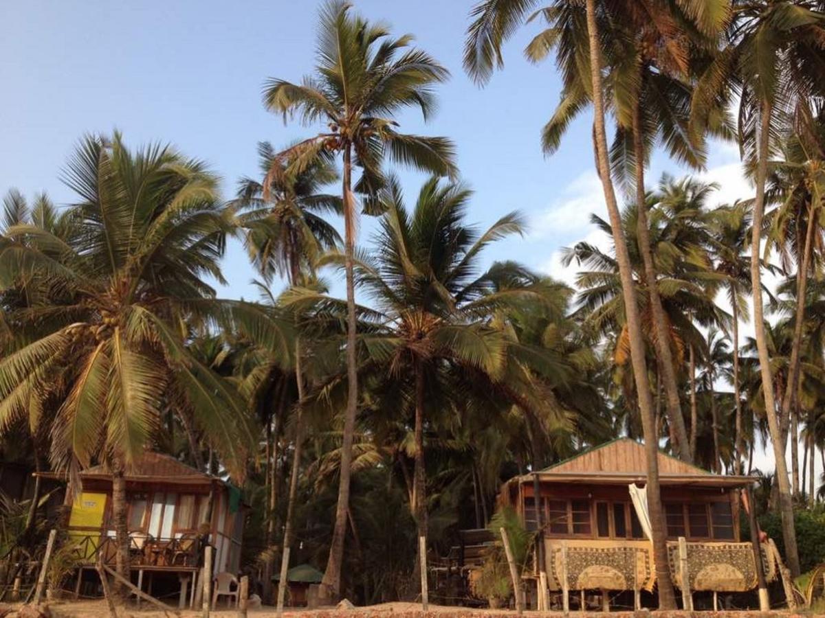 Over The Moon Beach Resorts Palolem Eksteriør billede